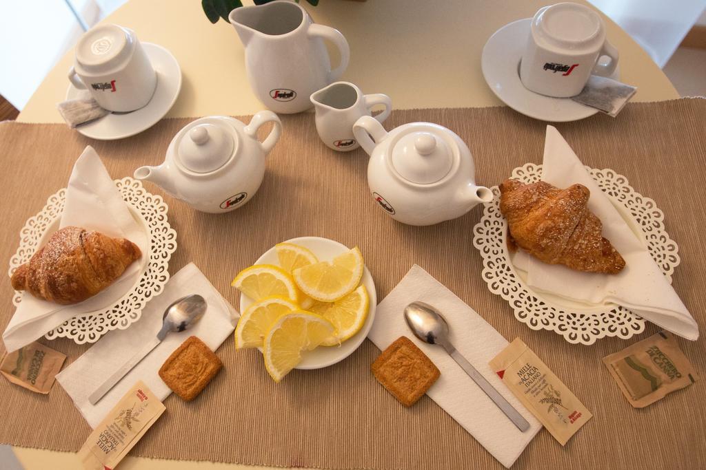 Lacroma Aparthotel Grado Room photo